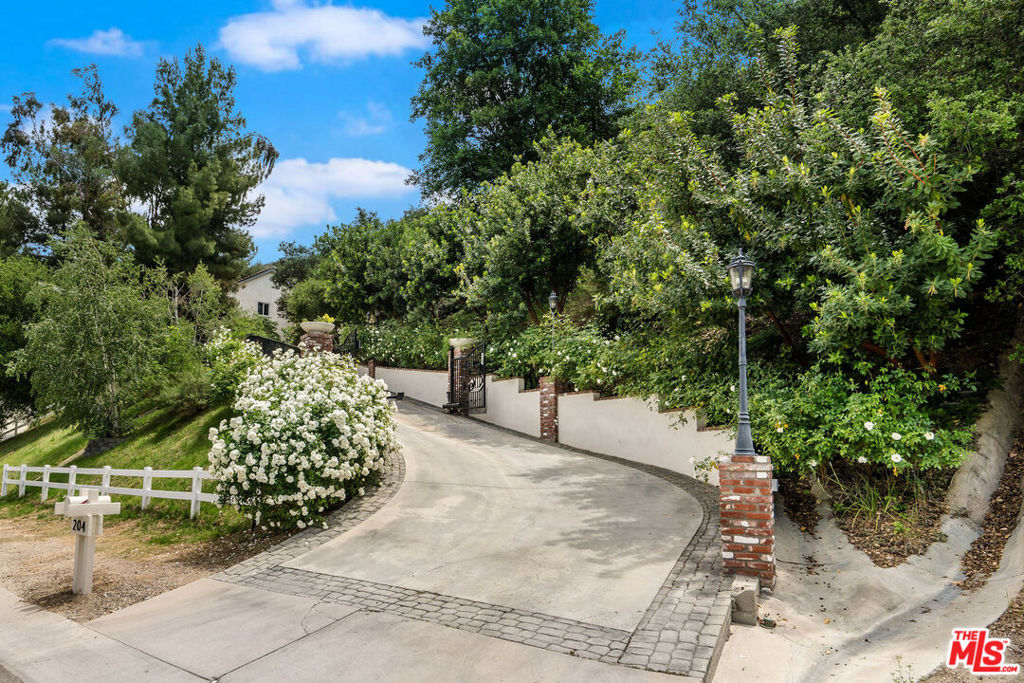 204 Bell Canyon Road Property Photo 2