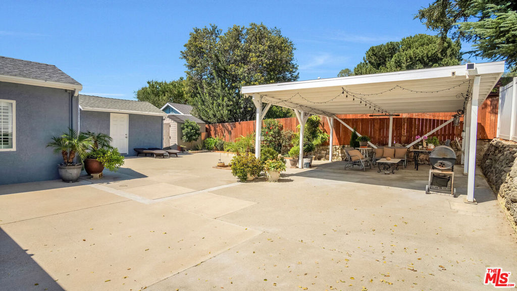 7069 Apperson Street Property Photo 39