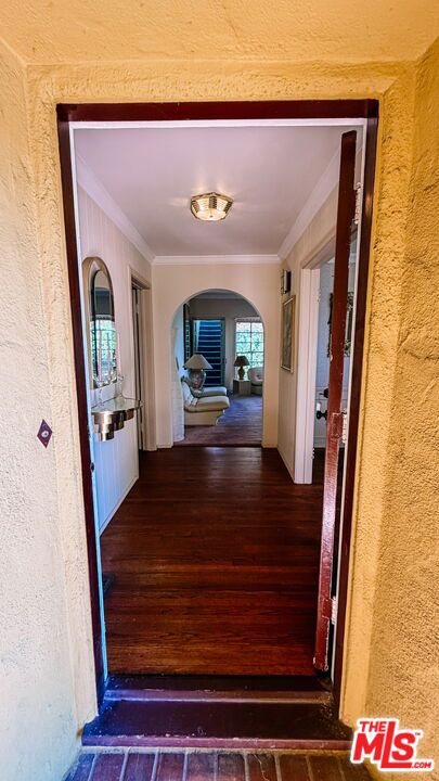 5112 Onaknoll Avenue Property Photo 5