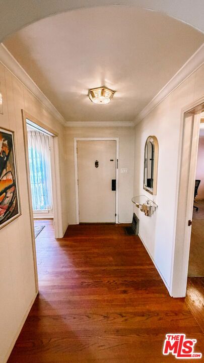 5112 Onaknoll Avenue Property Photo 6