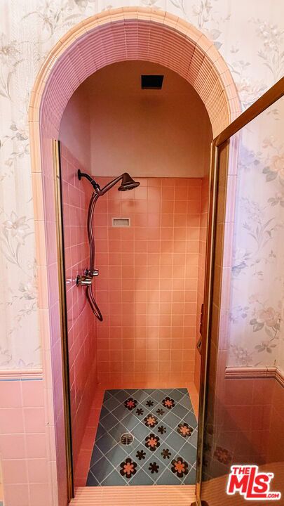 5112 Onaknoll Avenue Property Photo 37