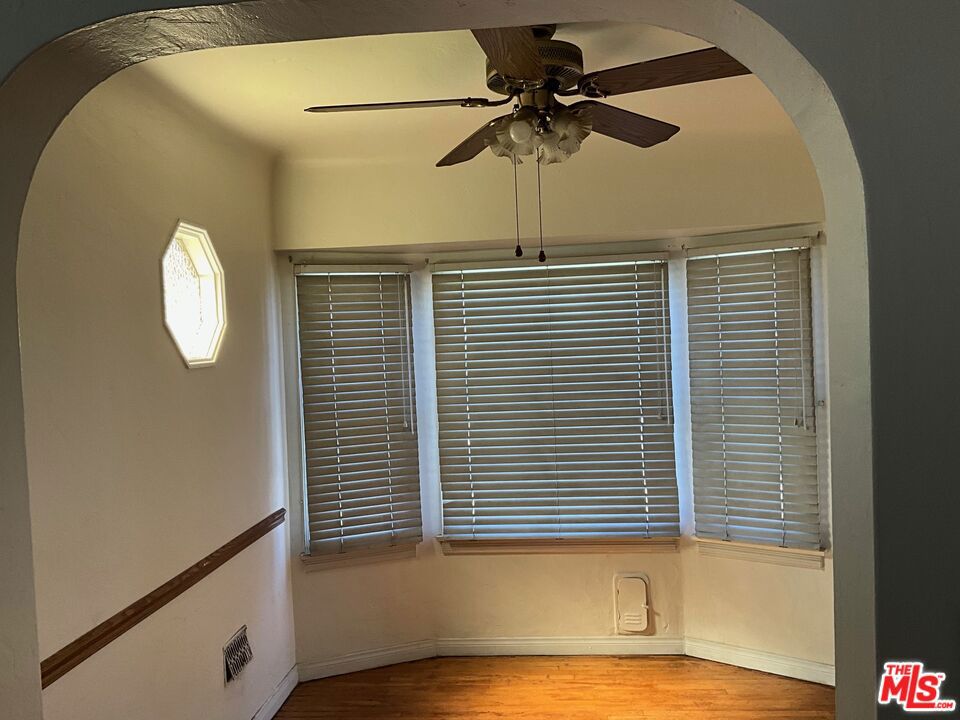 3766 Cimarron Street Property Photo 5
