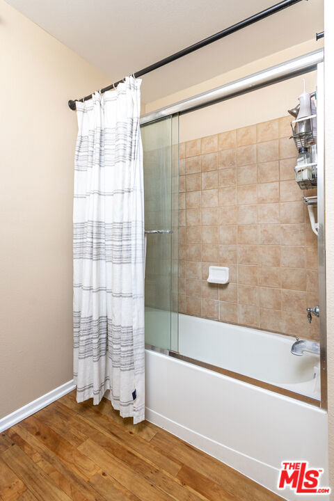 7320 Hawthorn Avenue 121 Property Photo 14