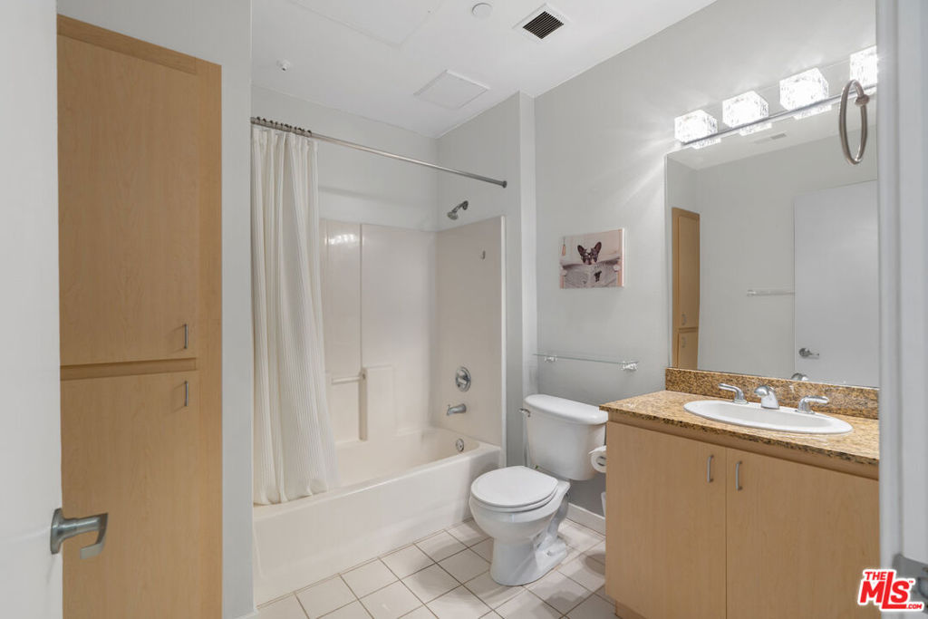 630 West 6th Street 613 Property Photo 12