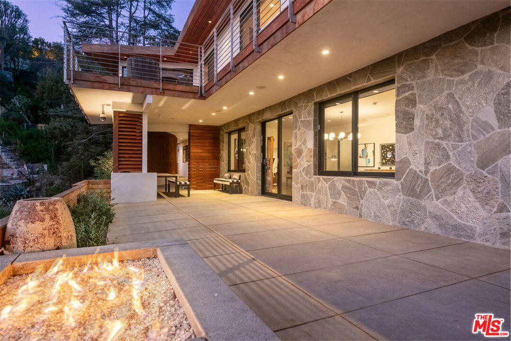 1570 Casale Road Property Photo 12