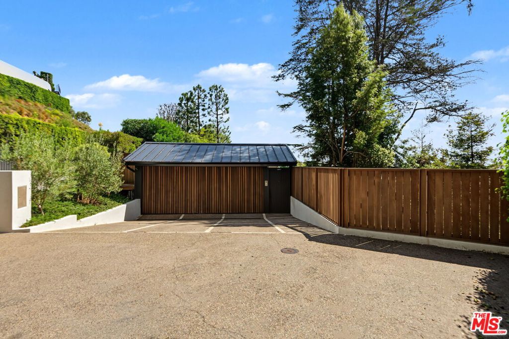 1570 Casale Road Property Photo 15