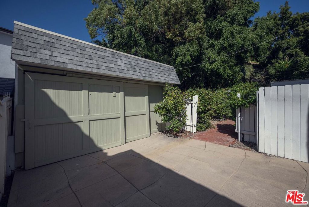 1917 Eden Avenue Property Photo 60