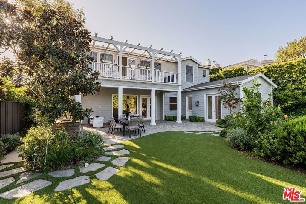 1014 El Medio Avenue Property Photo 47