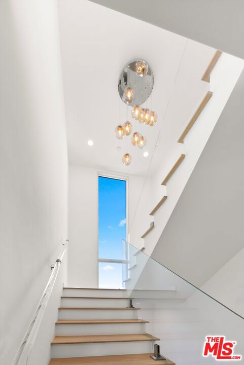 3464 Greenwood Avenue Property Photo 21