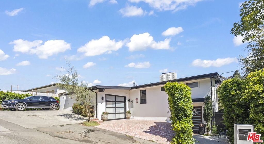 6335 Grape Place Property Photo 1
