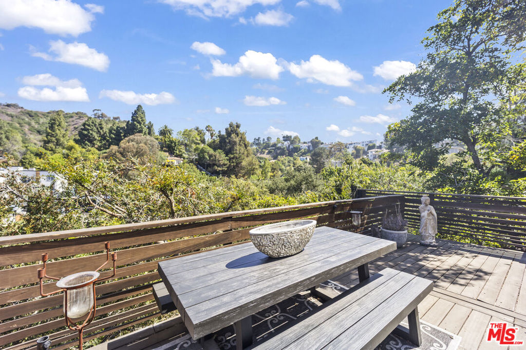 6335 Grape Place Property Photo 25
