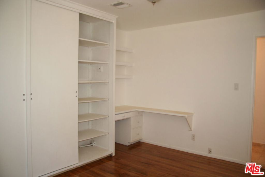9814 Baden Avenue Property Photo 4
