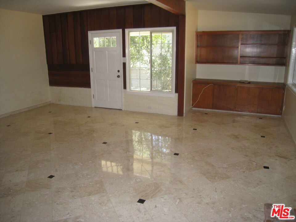 9814 Baden Avenue Property Photo 12