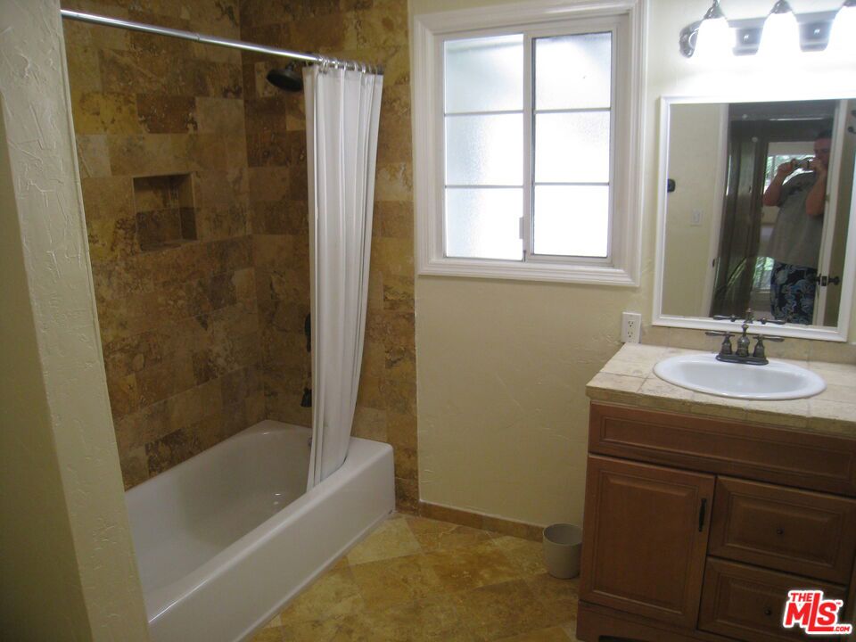 9814 Baden Avenue Property Photo 13