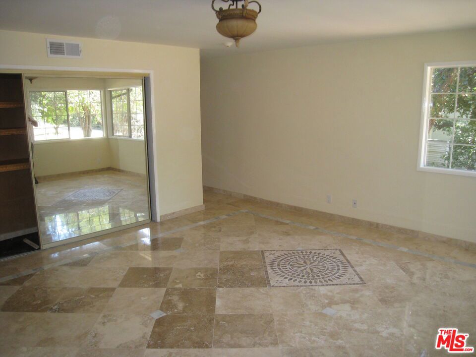 9814 Baden Avenue Property Photo 20