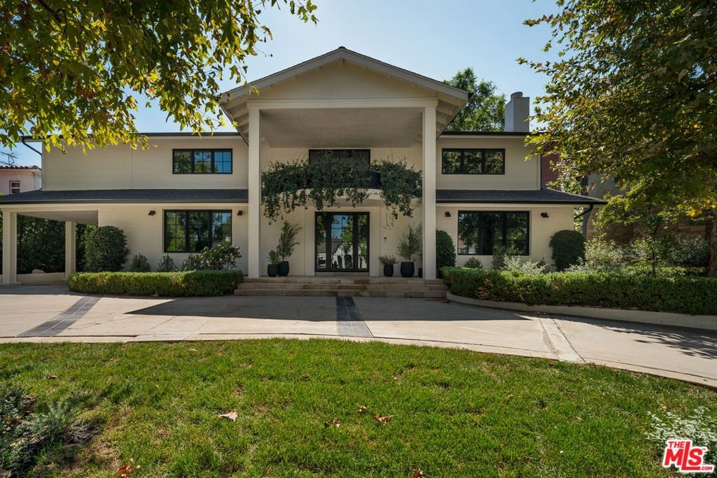 15430 Valley Vista Boulevard Property Photo