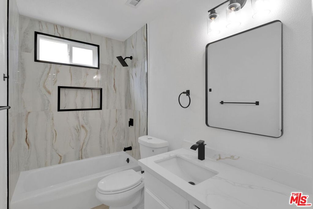 18166 Lilac Road Property Photo 21