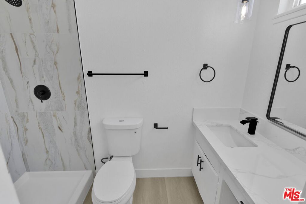 18166 Lilac Road Property Photo 31