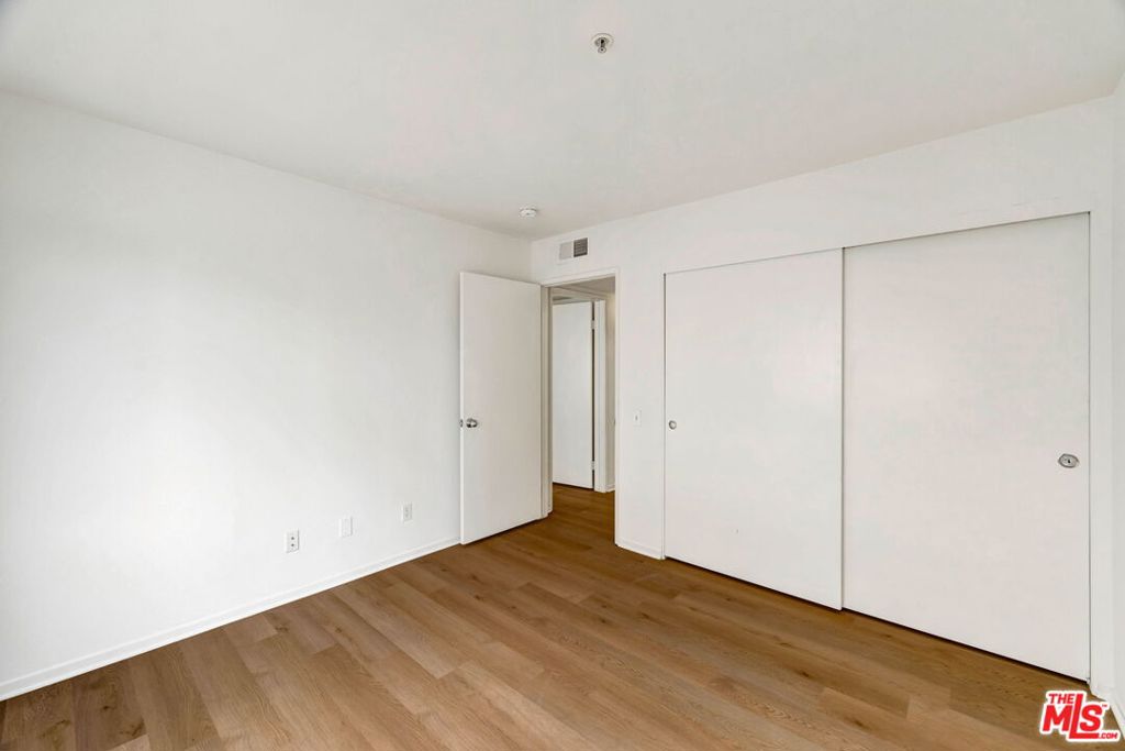 1144 12th Street 307 Property Photo 17