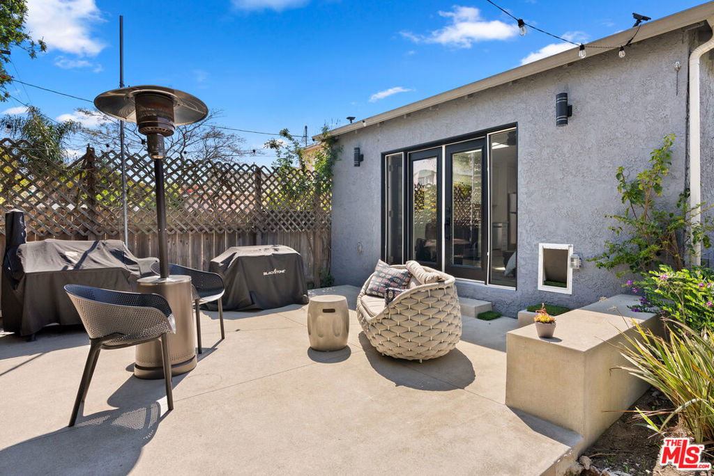 8102 Stewart Avenue Property Photo 1
