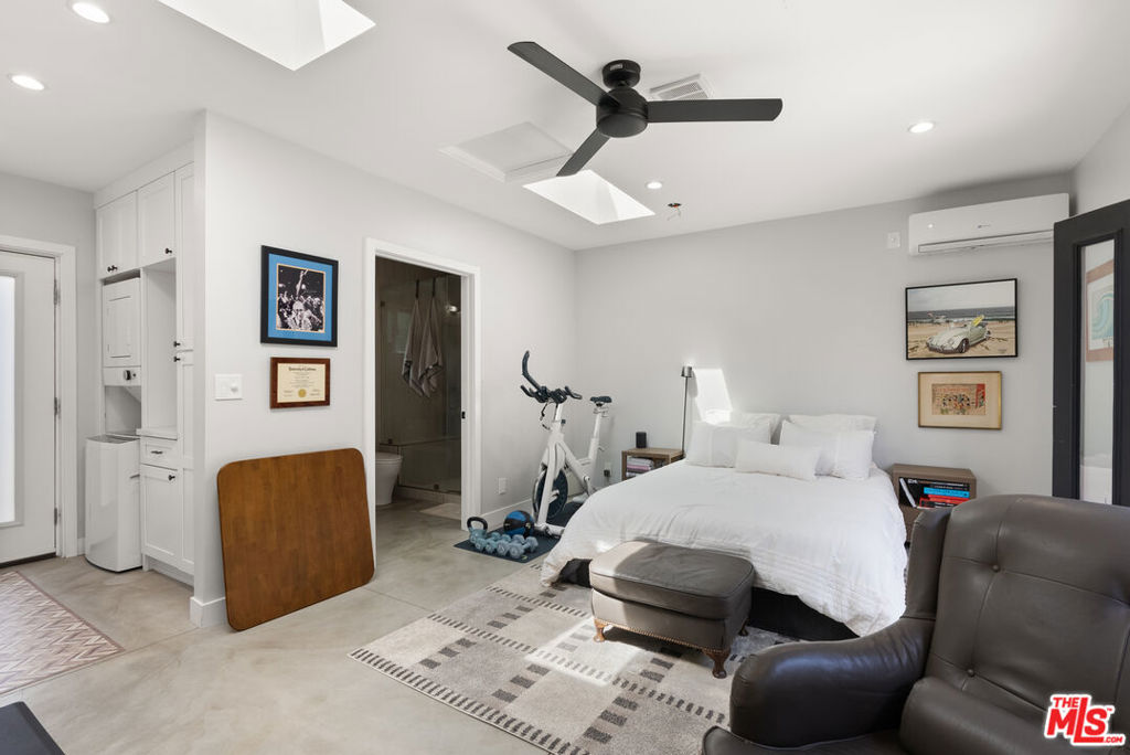 8102 Stewart Avenue Property Photo 6