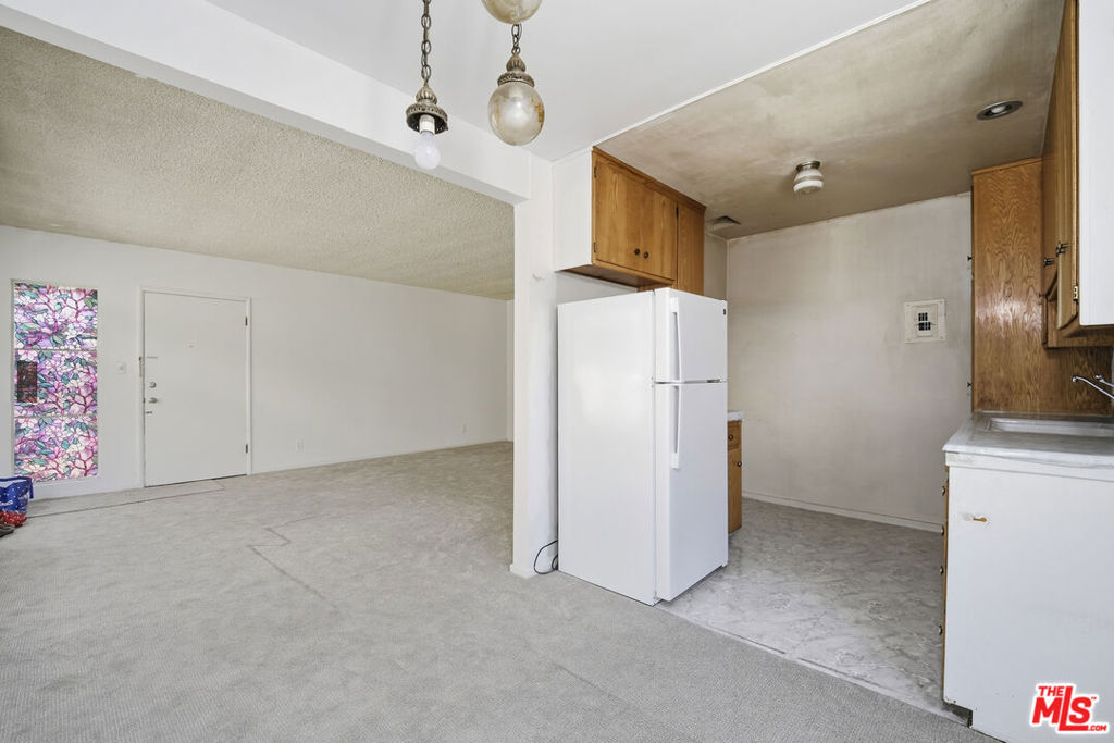 1631 Granville Avenue Property Photo 16
