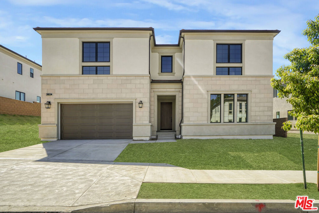 20534 Edgewood Court Property Photo 1