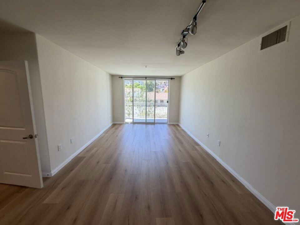 3740 Santa Rosalia Drive 315 Property Photo 2