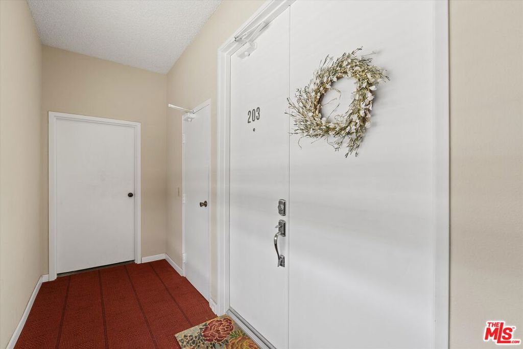 11947 Dorothy Street 203 Property Photo 2