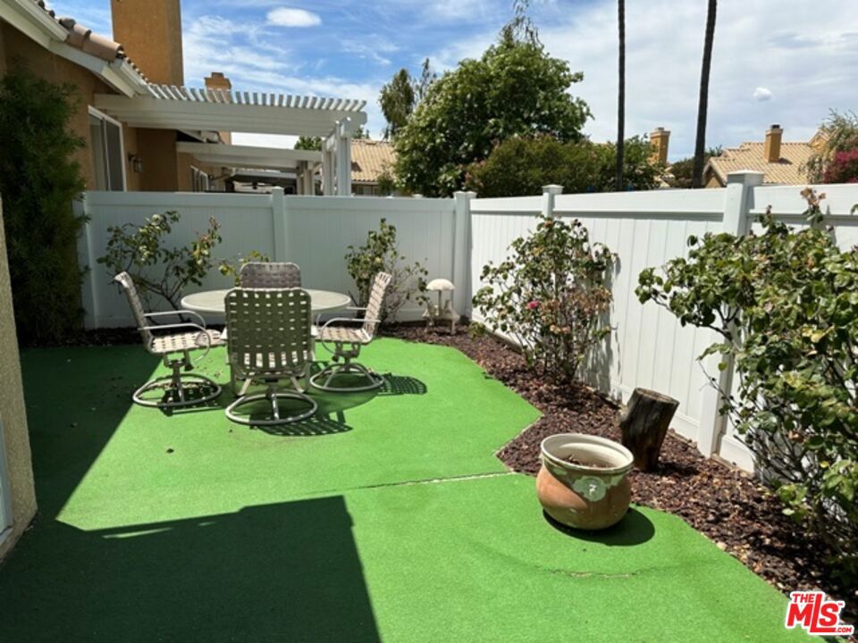5515 Trevino Way Property Photo 4