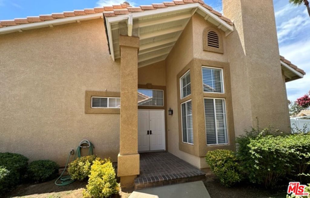 5515 Trevino Way Property Photo 5