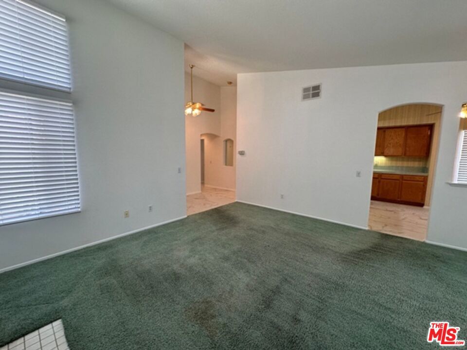 5515 Trevino Way Property Photo 17