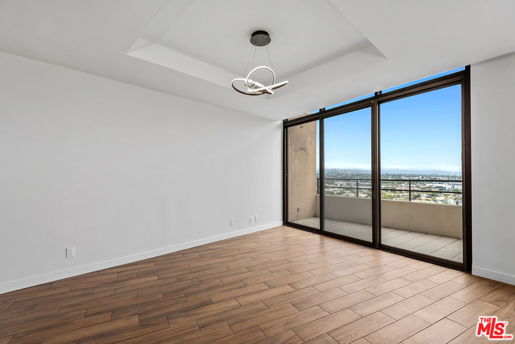 4337 Marina City Drive Ph42 Property Photo 11