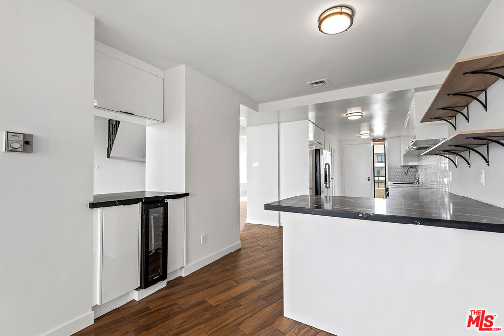 4337 Marina City Drive Ph42 Property Photo 13
