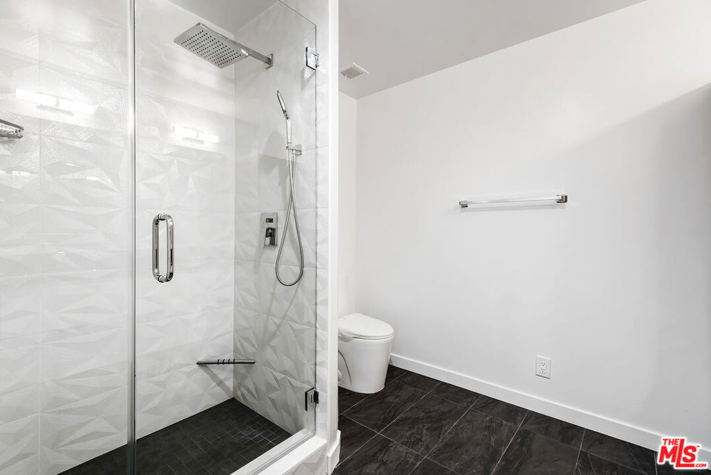 4337 Marina City Drive Ph42 Property Photo 25