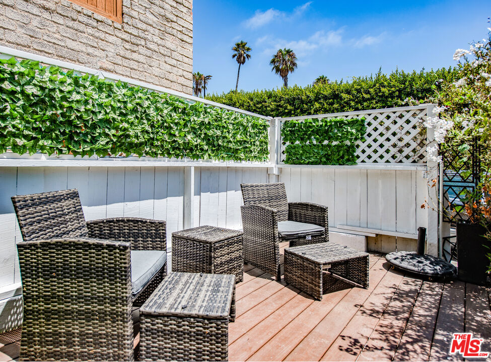 41 Vicente Terrace Property Photo 39