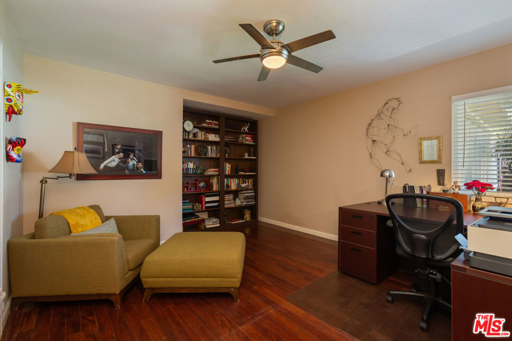 16750 Valerio Street Property Photo 13