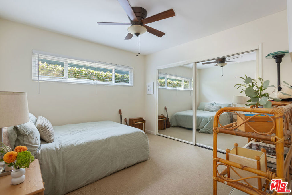 16750 Valerio Street Property Photo 22