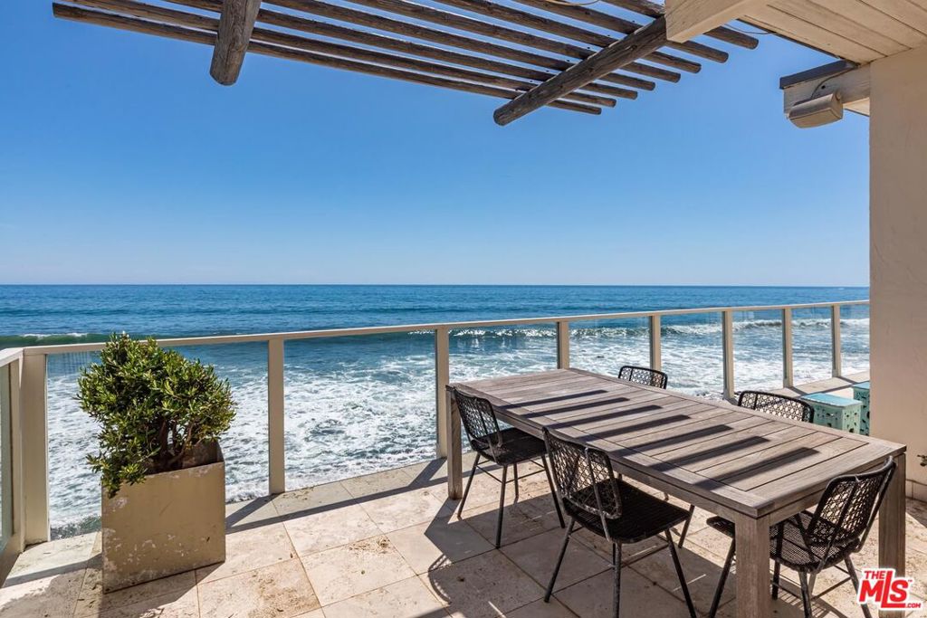 24216 Malibu Road Property Photo 16