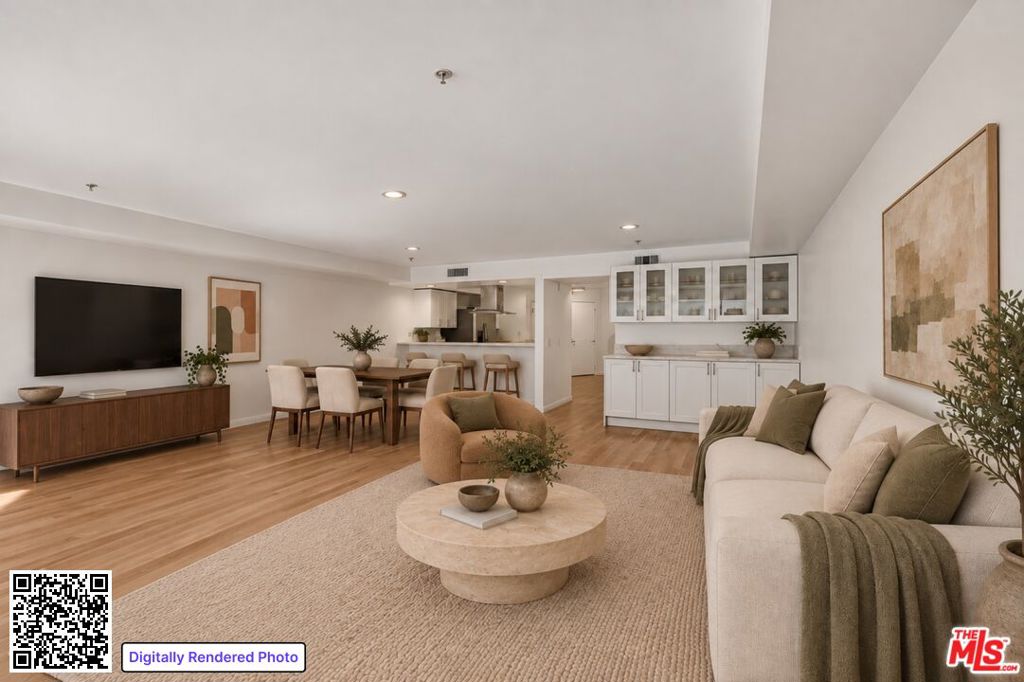 8704 Santa Monica Boulevard Ph3 Property Photo 6