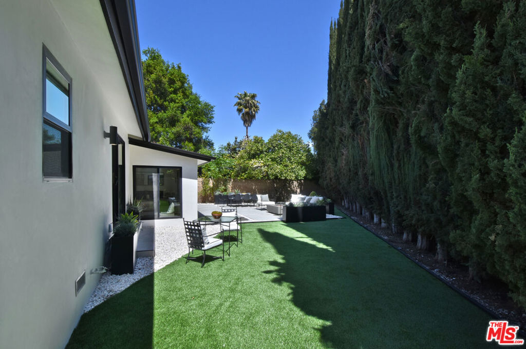 15431 Milbank Street Property Photo 33