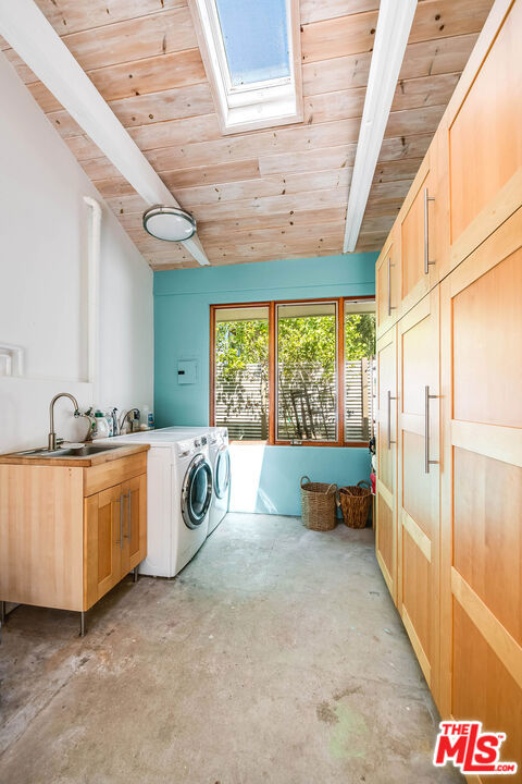1446 Bonnell Drive Property Photo 36