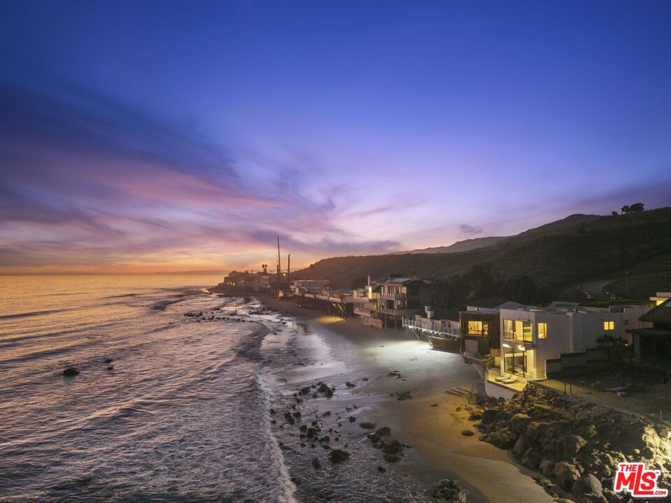 24146 Malibu Road Property Photo 24