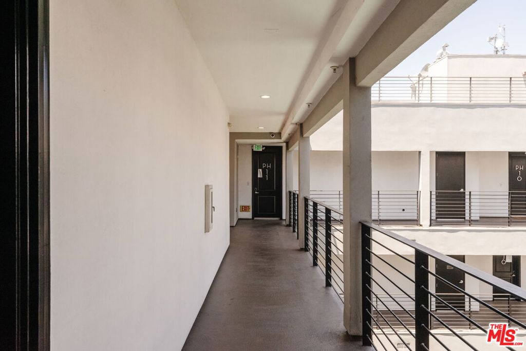 11011 Huston Street 212 Property Photo 13