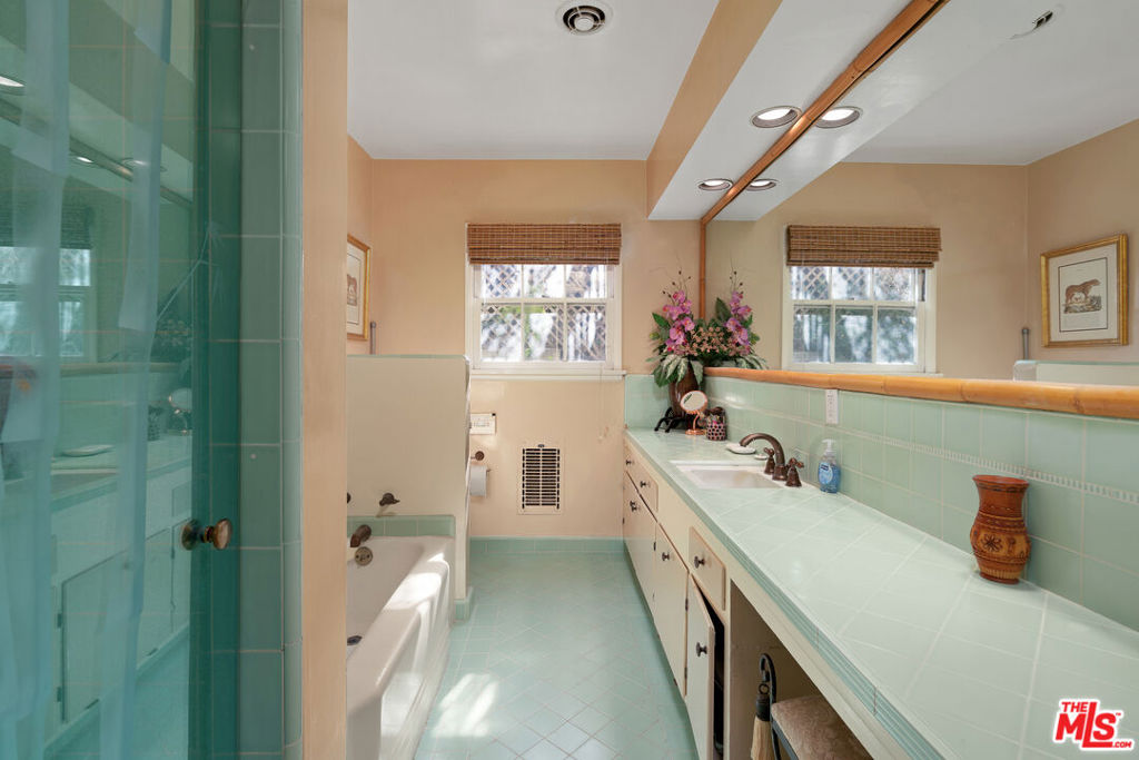 3331 Bennett Drive Property Photo 22