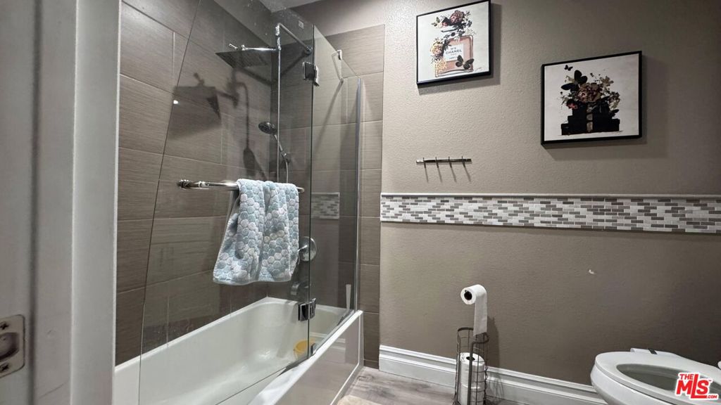 37173 Floral Creek Circle Property Photo 6
