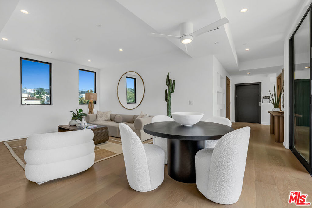 1257 N Detroit Street 401 Property Photo 11