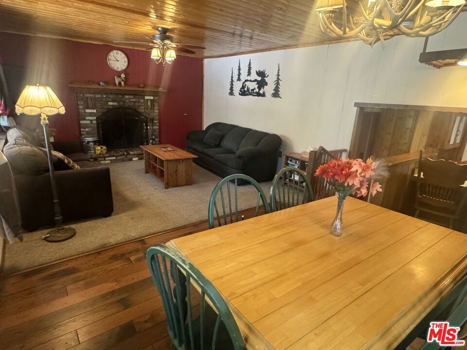42696 Cougar Road Property Photo 1