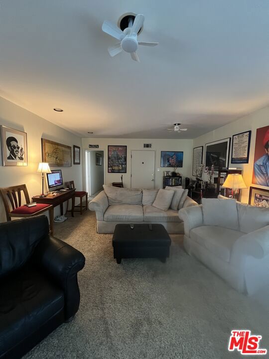 5402 W 57th Street Property Photo 8