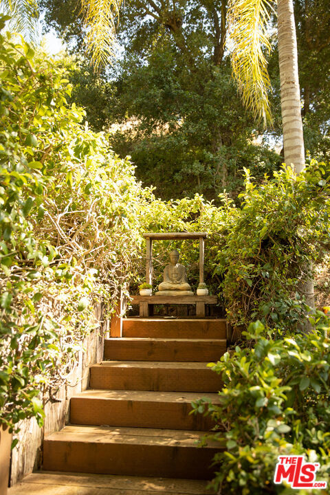 3626 Mandeville Canyon Road Property Photo 55